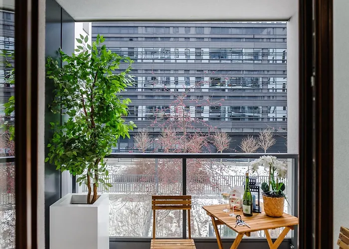 Lumina Deluxe شقة