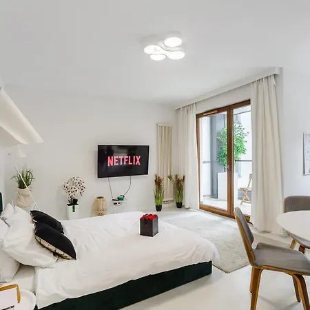 Lumina Deluxe Appartement Varsovie